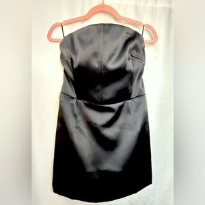 NWT H&M Elegant Black Strapless Dress Size Medium